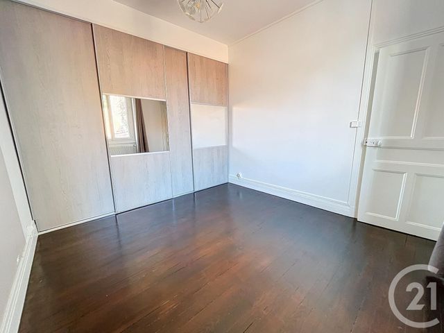 Appartement F2 à louer - 2 pièces - 39.29 m2 - CLERMONT FERRAND - 63 - AUVERGNE - Century 21 Stéphane Roume Immobilier