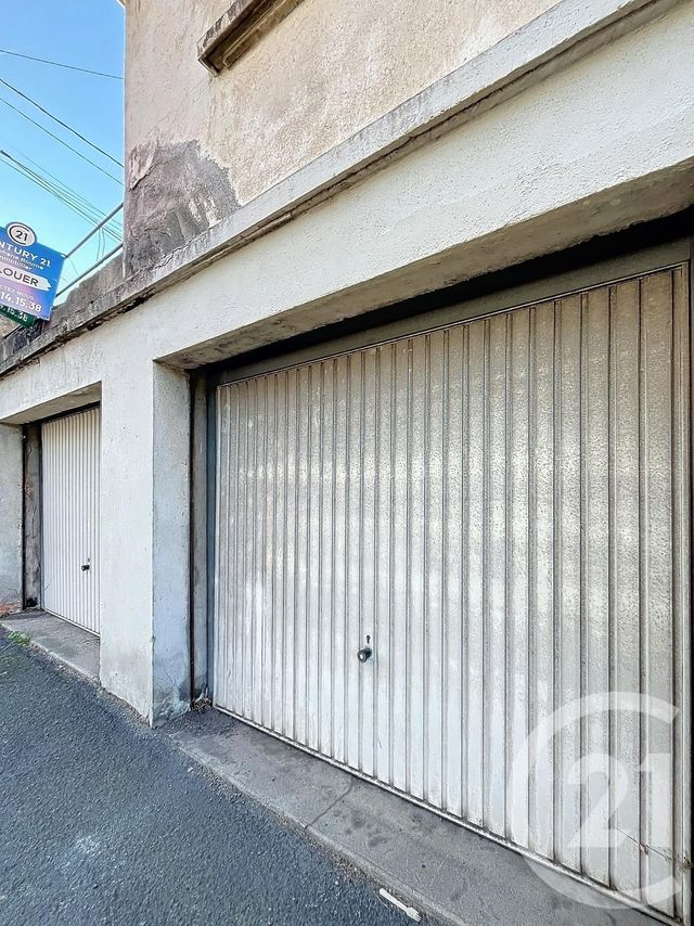 parking à louer - 16.0 m2 - CLERMONT FERRAND - 63 - AUVERGNE - Century 21 Stéphane Roume Immobilier